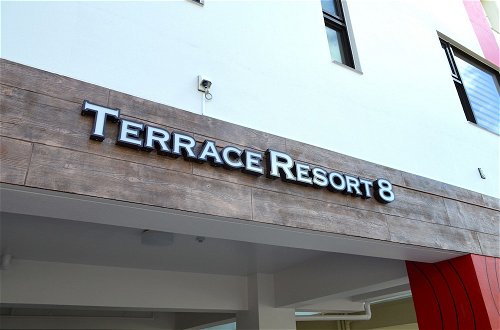 Foto 28 - Terrace Resort 8