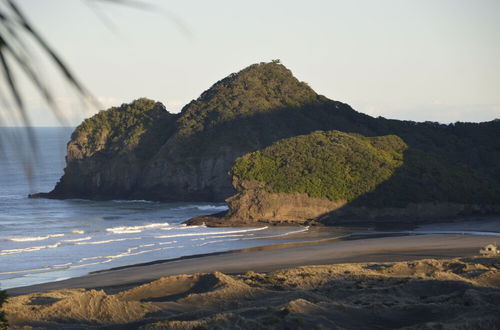 Foto 49 - Bethells Beach Cottages