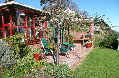 Photo 30 - Bethells Beach Cottages