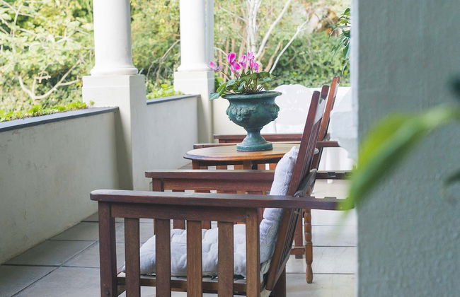 Lovely Guesthouse in Pretoria Welcoming you on a Spacious Room With Breakfast - Photo 24
