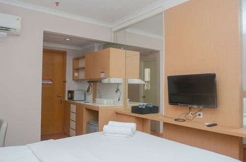 Photo 12 - Comfort and Stylish Studio Signature Park Tebet Apartment