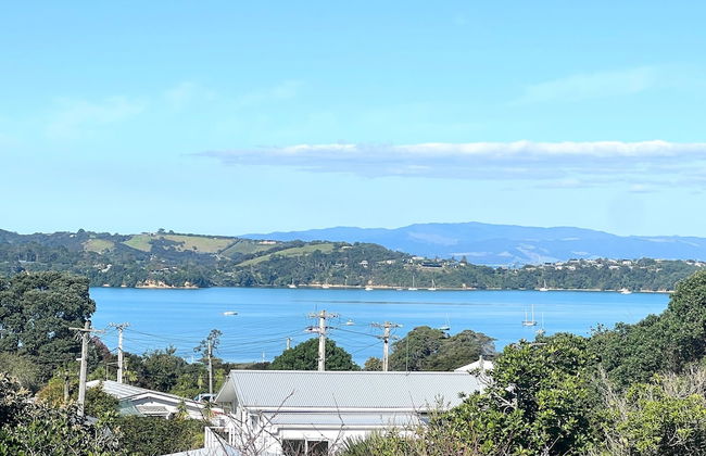 Eight on Church Waiheke Accommodation - Photo 8