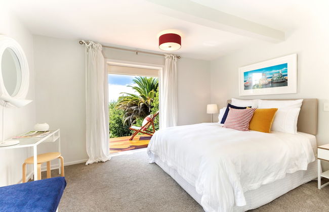 Eight on Church Waiheke Accommodation - Photo 3