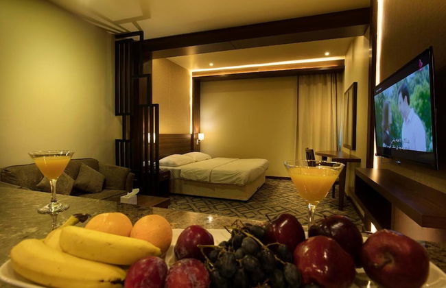 Lily Hotel Suite Mubarraz - Foto 18