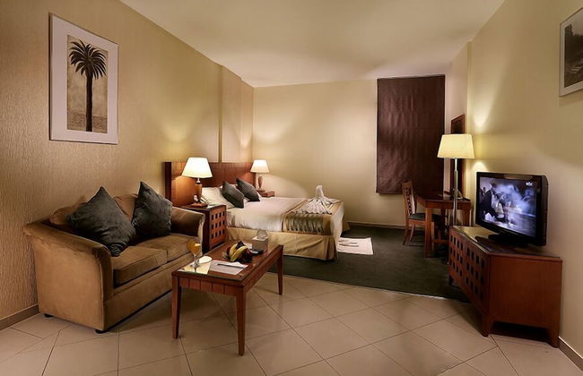 Lily Hotel Suite Mubarraz - Foto 12