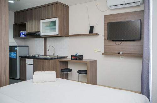 Photo 14 - Fabulous Studio Bintaro Icon Apartment