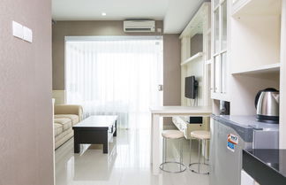 Photo 2 - Luxurious 1BR Dago Suites Apartment