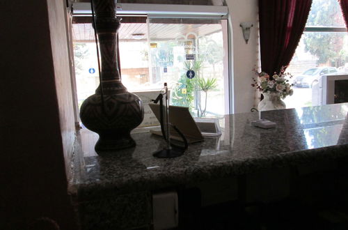 Photo 4 - Sufara Hotel Suites