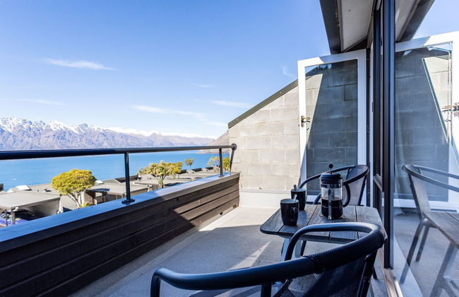 Beautiful Spacious Lake View City Townhouse - Foto 20