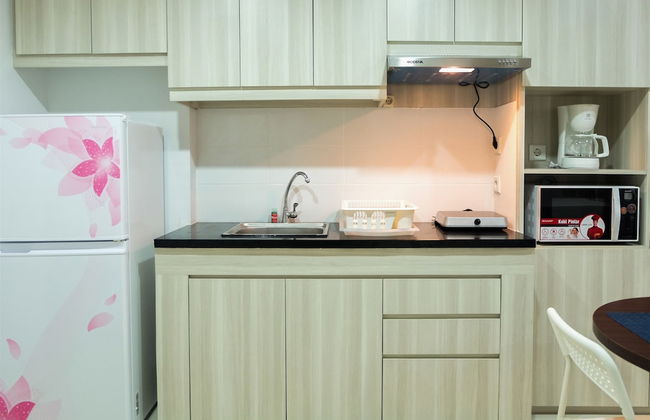 Studio Room Azalea Suites Apartment - Foto 13