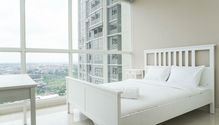 Photo 1 - Graceful 1BR Ciputra International Apartment