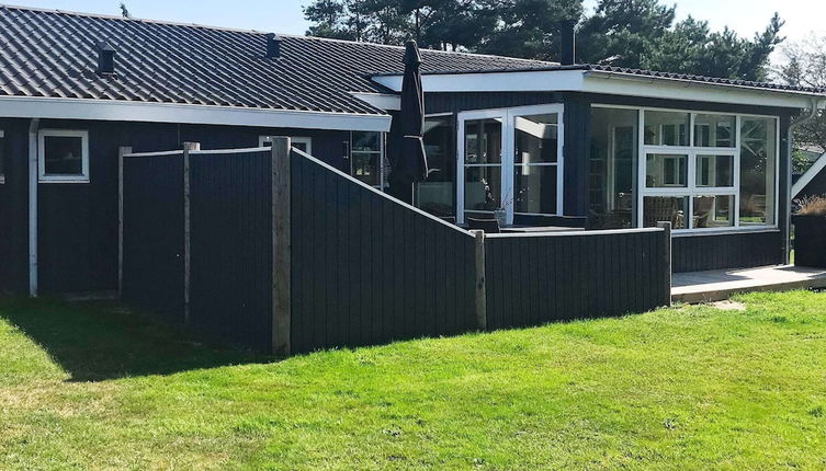 Photo 1 - 6 Person Holiday Home in Blavand