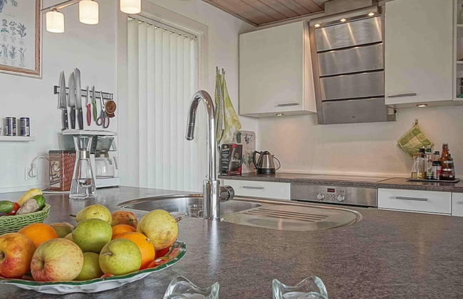 4 Person Holiday Home in Aakirkeby - Photo 4