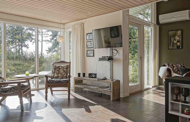 4 Person Holiday Home in Aakirkeby - Photo 5