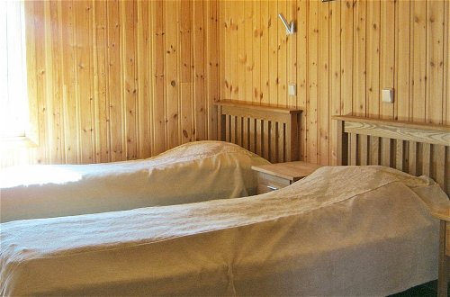 Photo 2 - 6 Person Holiday Home in Hamnvik
