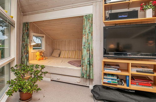 Photo 4 - 6 Person Holiday Home in Otterup