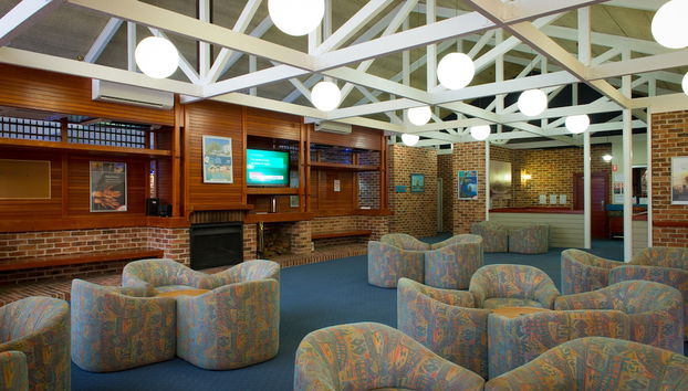 Lobby-Lounge