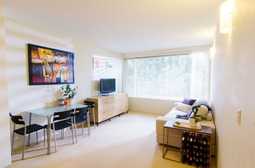 Photo 5 - Cozy Apartment in Waverton