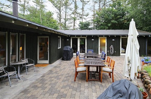 Photo 17 - 6 Person Holiday Home in Gilleleje