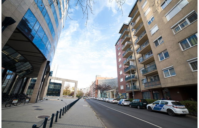 Arpad Bridge Apartments - Foto 61