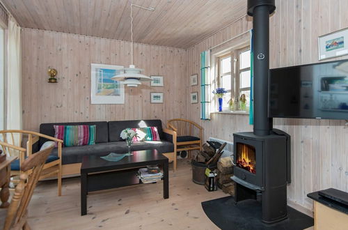 Photo 10 - 6 Person Holiday Home in Grenaa