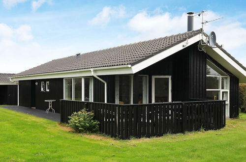 Photo 1 - 8 Person Holiday Home in Hjorring