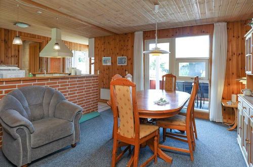 Photo 11 - 6 Person Holiday Home in Bindslev