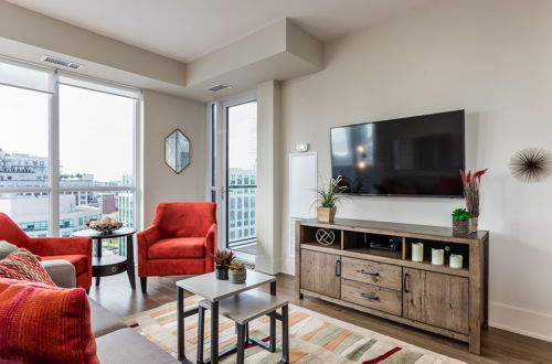 Photo 20 - QuickStay - Gorgeous 2-Bedroom in the Heart of Downtown