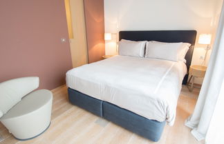 Photo 3 - Guillaume Suites