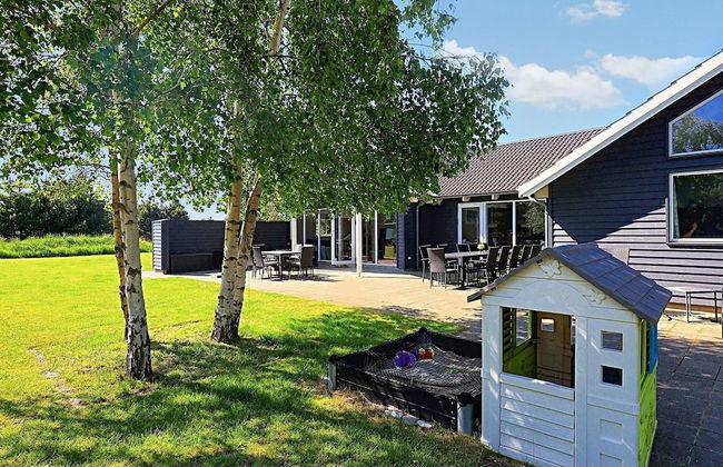 Luxury Holiday Home in Falster near Sea - Foto 50