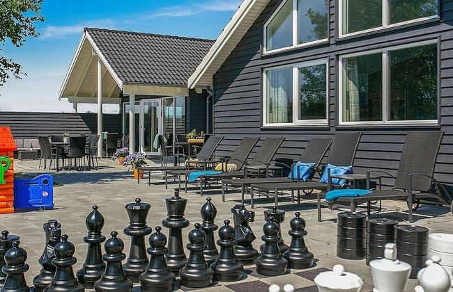 Luxury Holiday Home in Falster near Sea - Foto 48