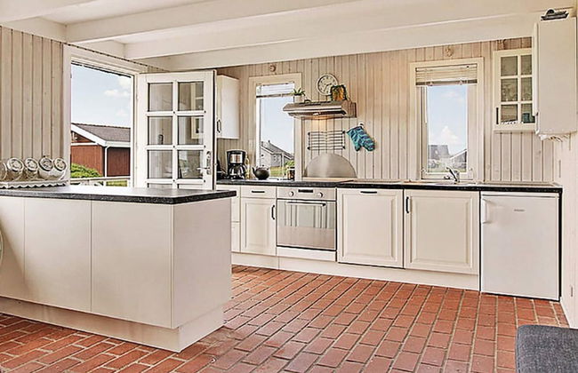 4 Person Holiday Home in Harboore - Foto 2