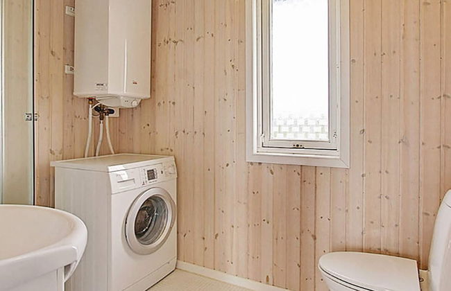 4 Person Holiday Home in Harboore - Foto 11