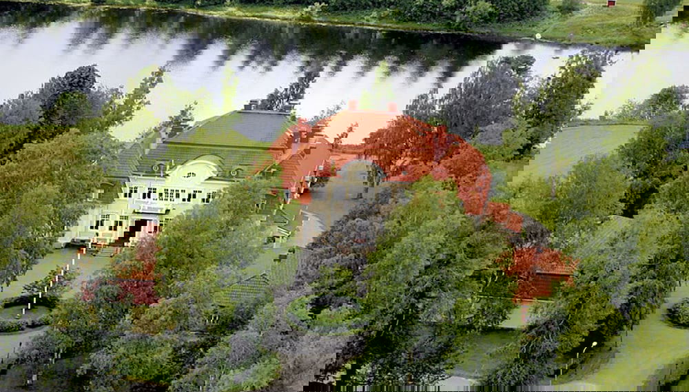 Primary image