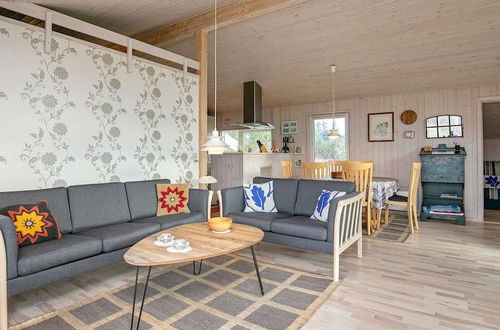 Photo 10 - 7 Person Holiday Home in Hjorring