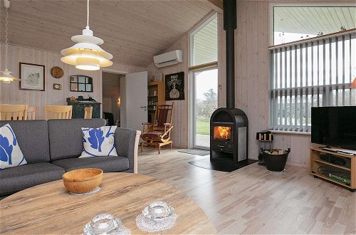 Photo 9 - 7 Person Holiday Home in Hjorring