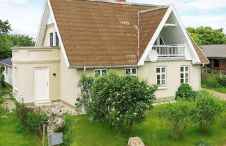 Foto 1 - 12 Person Holiday Home in Vestervig