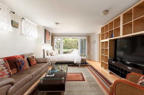 Foto 1 - Private and Cozy Home in Kerrisdale