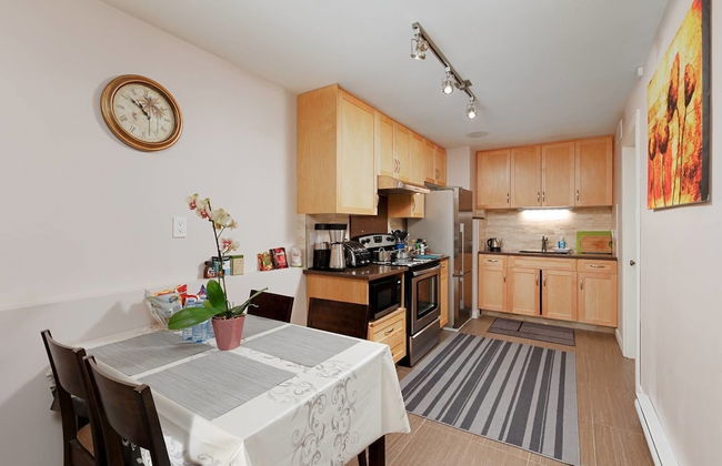 Private and Cozy Home in Kerrisdale - Foto 12