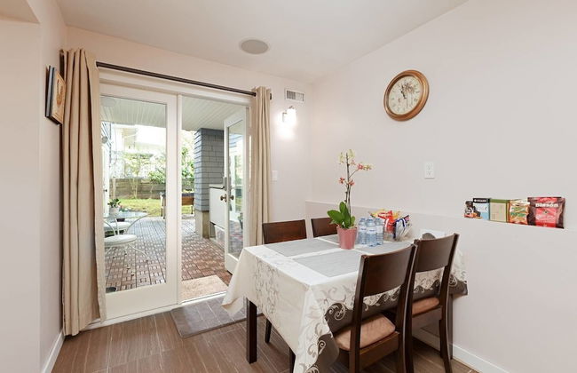 Private and Cozy Home in Kerrisdale - Foto 11