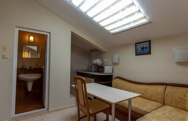 1 Bedroom Apartment in Dafinka Guest House - Foto 16