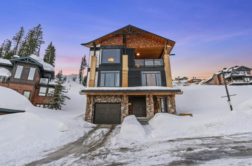 Photo 33 - Chalet Monashee-brand New High End W/amazing Views