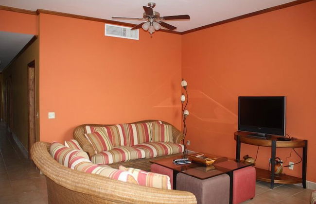 Jet Luxury at The Tara Del Sol Belize - Foto 24