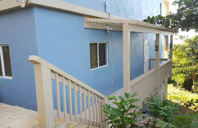 Villa Indigo 1BR in Private Gated Estate - Photo 15