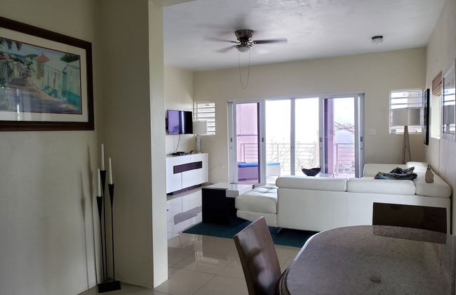 Villa Indigo 1BR in Private Gated Estate - Photo 8