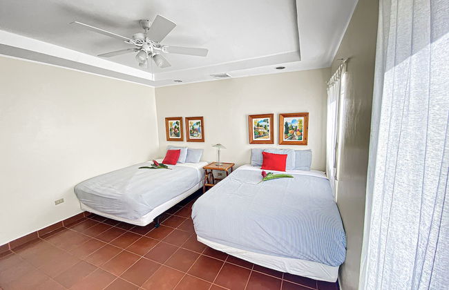 Sea Vue Luxury Vacation Condominiums - Photo 14