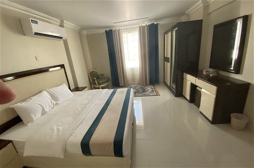 Foto 10 - AlShahba Hotel Apartments