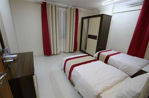 Foto 9 - AlShahba Hotel Apartments