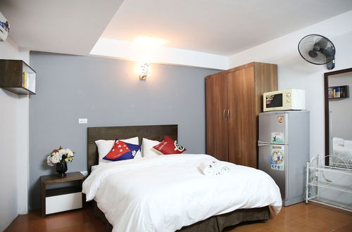 Foto 5 - V-studio Hotel Apartment 2