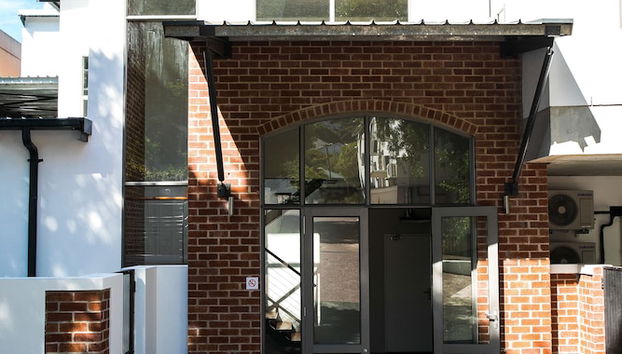 Check-in-/Check-out-Schalter